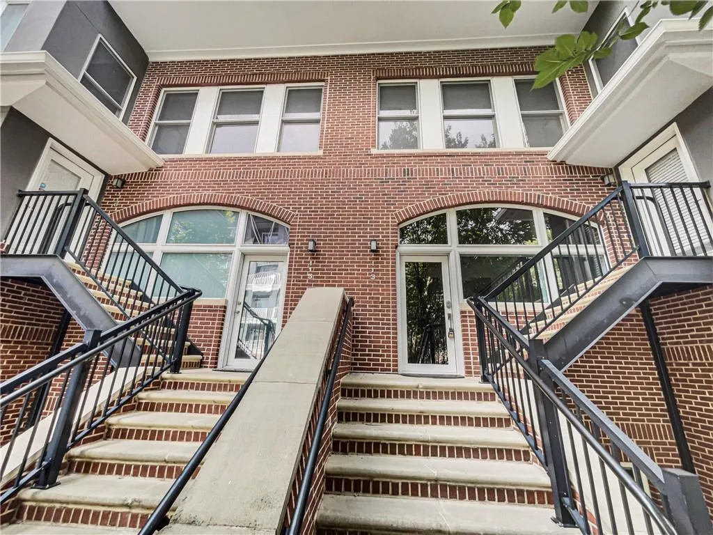 745 Fountainhead Lane Ne Unit 113, Atlanta, Georgia 30324, 2 Bedrooms Bedrooms, ,2 BathroomsBathrooms,Residential,For Sale,745 Fountainhead Lane Ne Unit 113,7440765