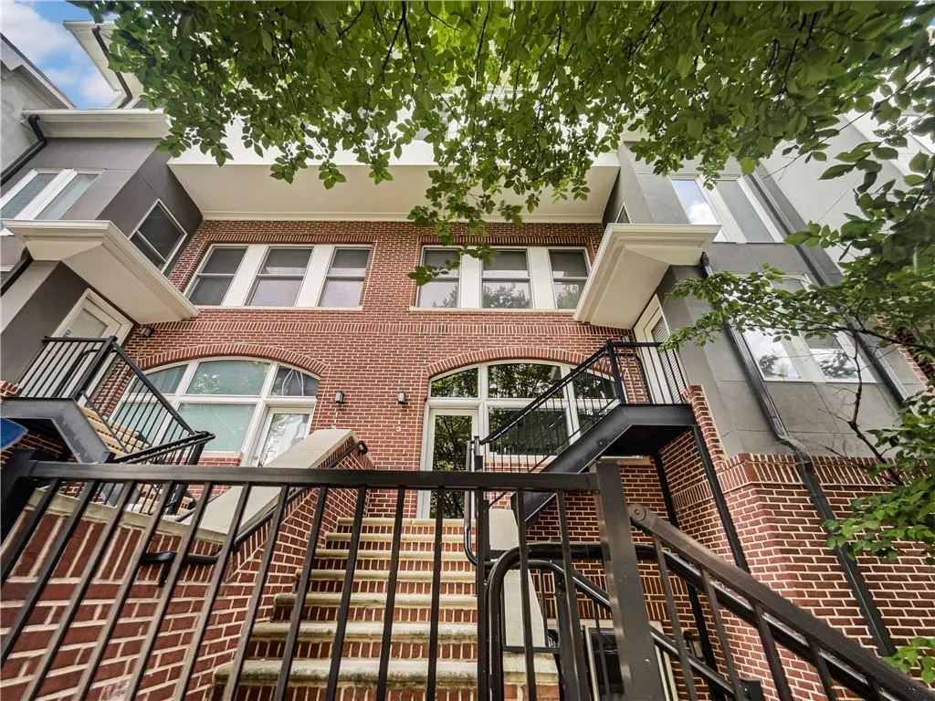 745 Fountainhead Lane Ne Unit 113, Atlanta, Georgia 30324, 2 Bedrooms Bedrooms, ,2 BathroomsBathrooms,Residential,For Sale,745 Fountainhead Lane Ne Unit 113,7440765