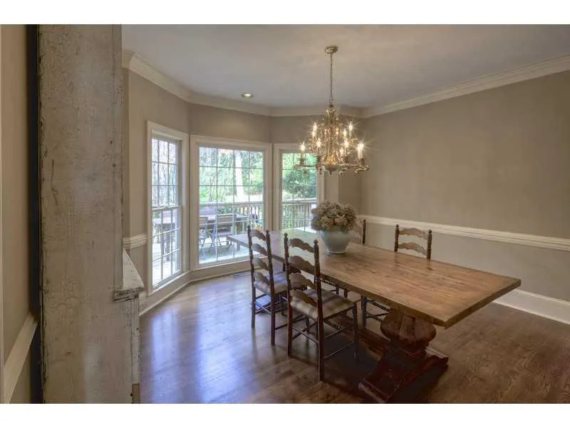 915 Manchester Place, Atlanta, Georgia 30328, 4 Bedrooms Bedrooms, ,3 BathroomsBathrooms,Residential,Sold,915 Manchester Place,5222445