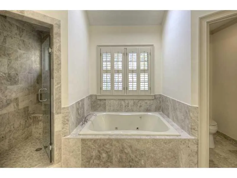 915 Manchester Place, Atlanta, Georgia 30328, 4 Bedrooms Bedrooms, ,3 BathroomsBathrooms,Residential,Sold,915 Manchester Place,5222445