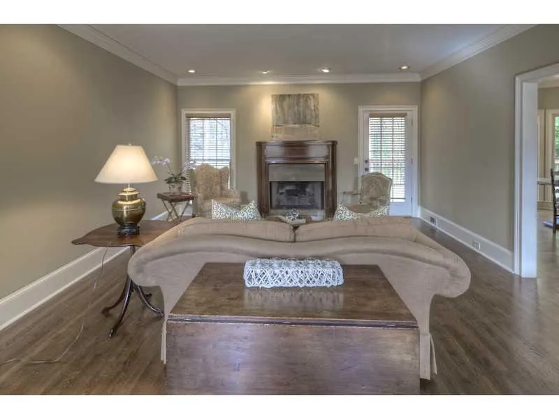 915 Manchester Place, Atlanta, Georgia 30328, 4 Bedrooms Bedrooms, ,3 BathroomsBathrooms,Residential,Sold,915 Manchester Place,5222445