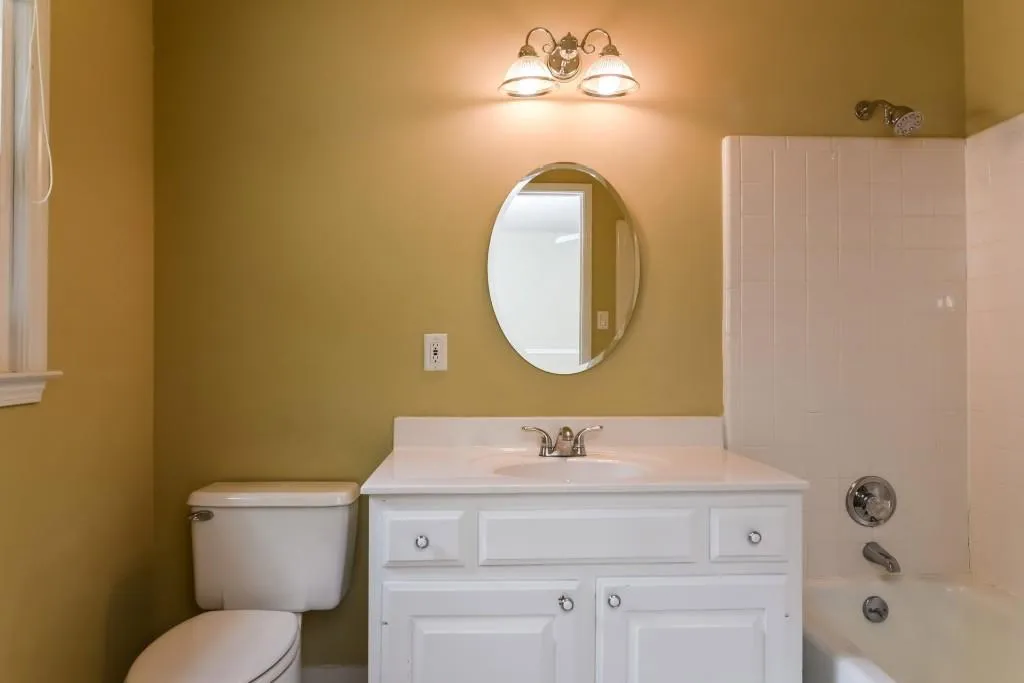 7975 Nesbit Ferry Road, Sandy Springs, Georgia 30350, 4 Bedrooms Bedrooms, ,3 BathroomsBathrooms,Residential,Sold,7975 Nesbit Ferry Road,5730815