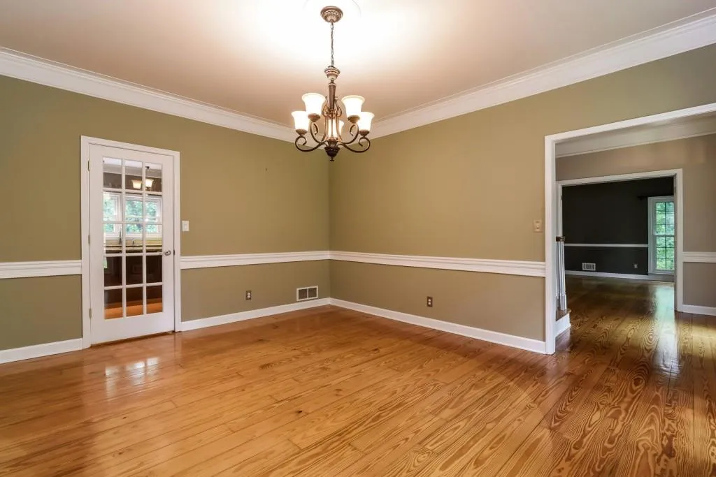 7975 Nesbit Ferry Road, Sandy Springs, Georgia 30350, 4 Bedrooms Bedrooms, ,3 BathroomsBathrooms,Residential,Sold,7975 Nesbit Ferry Road,5730815