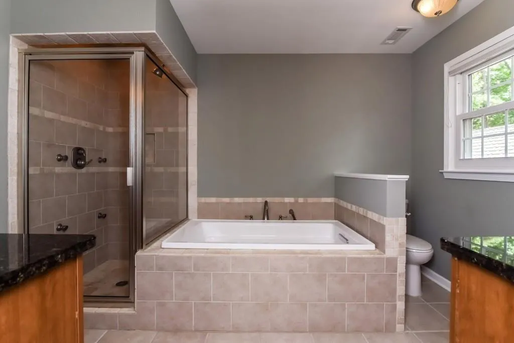 7975 Nesbit Ferry Road, Sandy Springs, Georgia 30350, 4 Bedrooms Bedrooms, ,3 BathroomsBathrooms,Residential,Sold,7975 Nesbit Ferry Road,5730815