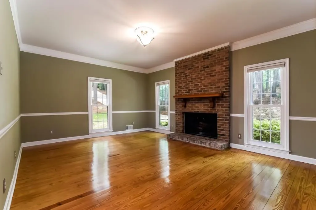 7975 Nesbit Ferry Road, Sandy Springs, Georgia 30350, 4 Bedrooms Bedrooms, ,3 BathroomsBathrooms,Residential,Sold,7975 Nesbit Ferry Road,5730815