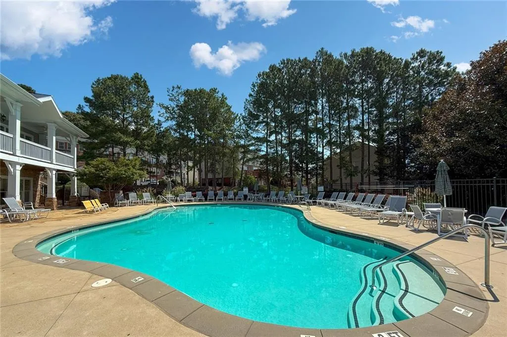 3511 Chattahoochee Summit Lane Se, Atlanta, Georgia 30339, 4 Bedrooms Bedrooms, ,3 BathroomsBathrooms,Residential,For Sale,3511 Chattahoochee Summit Lane Se,7615463