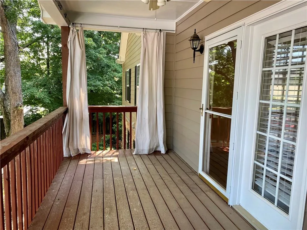 407 Brighton Point, Atlanta, Georgia 30328, 2 Bedrooms Bedrooms, ,2 BathroomsBathrooms,Residential,Sold,407 Brighton Point,6750113