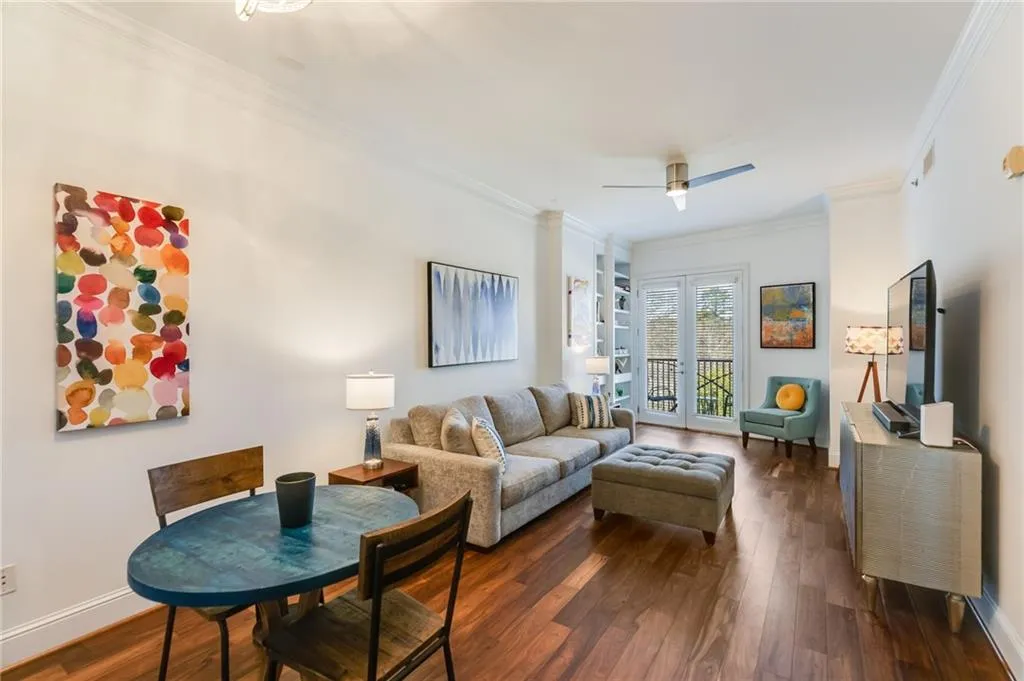 2277 Peachtree Road Ne Unit 608, Atlanta, Georgia 30309, 1 Bedroom Bedrooms, ,1 BathroomBathrooms,Residential,For Sale,2277 Peachtree Road Ne Unit 608,7535618