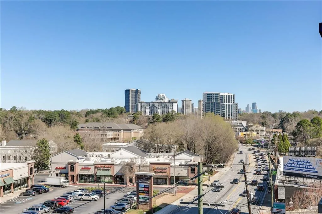 2277 Peachtree Road Ne Unit 608, Atlanta, Georgia 30309, 1 Bedroom Bedrooms, ,1 BathroomBathrooms,Residential,For Sale,2277 Peachtree Road Ne Unit 608,7535618