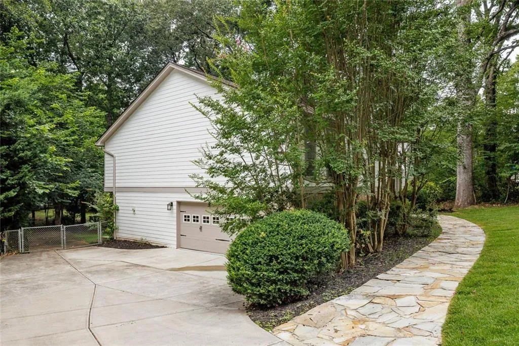 525 Spender Trace, Sandy Springs, Georgia 30328, 4 Bedrooms Bedrooms, ,3 BathroomsBathrooms,Residential,For Sale,525 Spender Trace,7642380 525 Spender Trace, Sandy Springs, Georgia 30328, 4 Bedrooms Bedrooms, ,3 BathroomsBathrooms,Residential,For Sale,525 Spender Trace,7642380