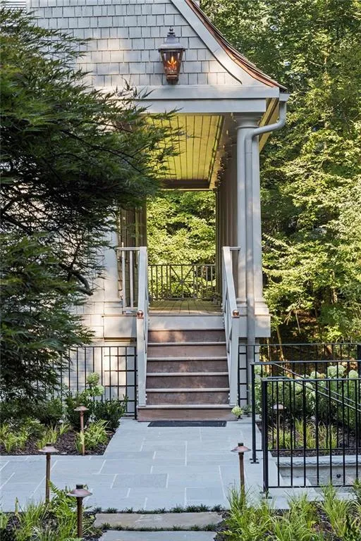 3990 Paces Ferry Road Nw, Atlanta, Georgia 30327, 7 Bedrooms Bedrooms, 0 ,7 BathroomsBathrooms,Residential,For Sale,3990 Paces Ferry Road Nw,7715793