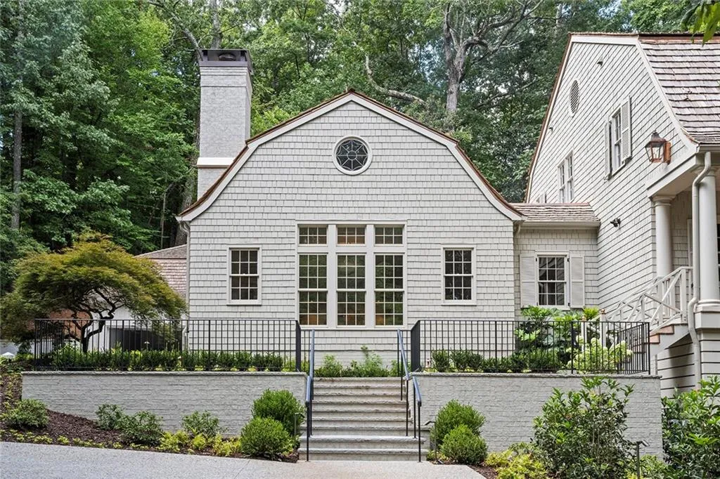 3990 Paces Ferry Road Nw, Atlanta, Georgia 30327, 7 Bedrooms Bedrooms, 0 ,7 BathroomsBathrooms,Residential,For Sale,3990 Paces Ferry Road Nw,7715793