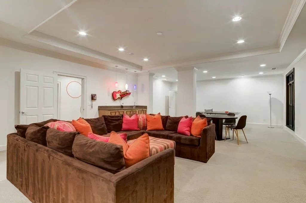 780 Riley Place, Sandy Springs, Georgia 30327, 7 Bedrooms Bedrooms, ,8 BathroomsBathrooms,Residential,Sold,780 Riley Place,6914190 780 Riley Place, Sandy Springs, Georgia 30327, 7 Bedrooms Bedrooms, ,8 BathroomsBathrooms,Residential,Sold,780 Riley Place,6914190