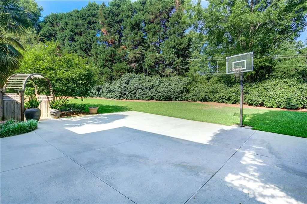 780 Riley Place, Sandy Springs, Georgia 30327, 7 Bedrooms Bedrooms, ,8 BathroomsBathrooms,Residential,Sold,780 Riley Place,6914190 780 Riley Place, Sandy Springs, Georgia 30327, 7 Bedrooms Bedrooms, ,8 BathroomsBathrooms,Residential,Sold,780 Riley Place,6914190