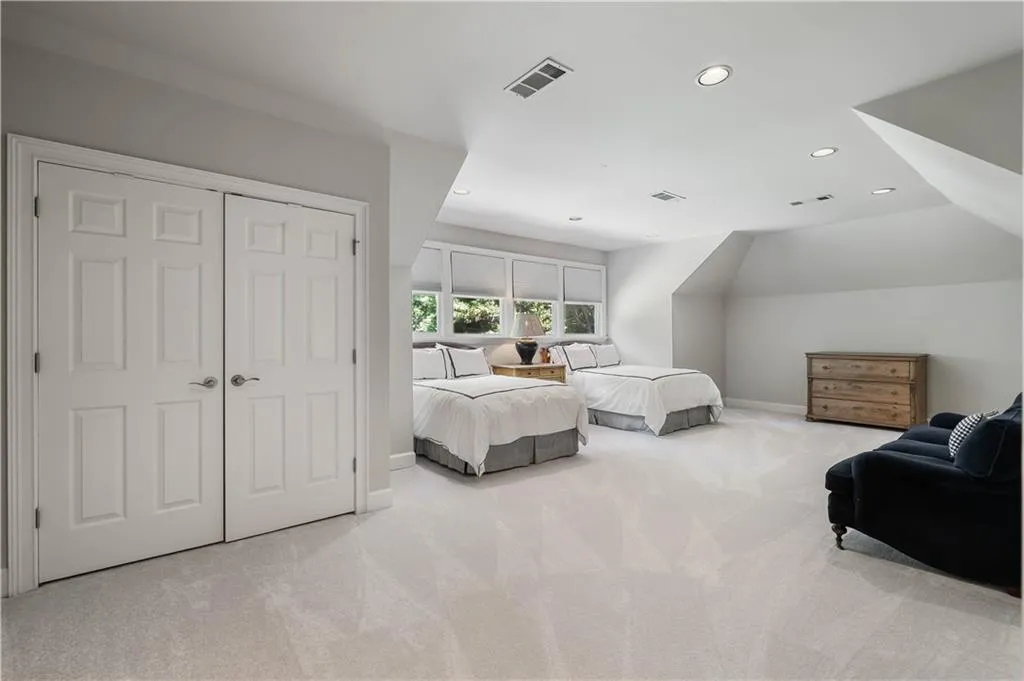 780 Riley Place, Sandy Springs, Georgia 30327, 7 Bedrooms Bedrooms, ,8 BathroomsBathrooms,Residential,Sold,780 Riley Place,6914190 780 Riley Place, Sandy Springs, Georgia 30327, 7 Bedrooms Bedrooms, ,8 BathroomsBathrooms,Residential,Sold,780 Riley Place,6914190