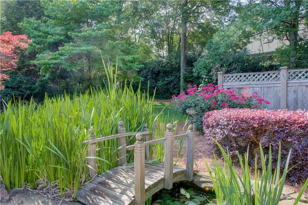 780 Riley Place, Sandy Springs, Georgia 30327, 7 Bedrooms Bedrooms, ,8 BathroomsBathrooms,Residential,Sold,780 Riley Place,6914190 780 Riley Place, Sandy Springs, Georgia 30327, 7 Bedrooms Bedrooms, ,8 BathroomsBathrooms,Residential,Sold,780 Riley Place,6914190