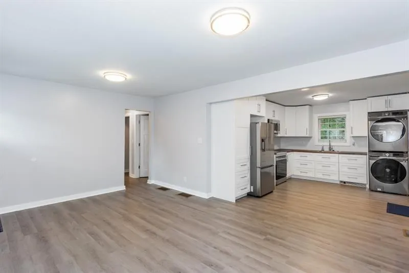 2598 Elliott Street Nw, Atlanta, Georgia 30318, 3 Bedrooms Bedrooms, ,1 BathroomBathrooms,Residential,For Sale,2598 Elliott Street Nw,7539586