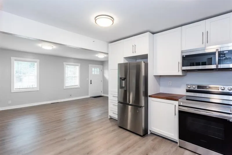 2598 Elliott Street Nw, Atlanta, Georgia 30318, 3 Bedrooms Bedrooms, ,1 BathroomBathrooms,Residential,For Sale,2598 Elliott Street Nw,7539586