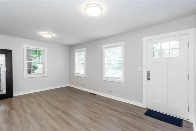 2598 Elliott Street Nw, Atlanta, Georgia 30318, 3 Bedrooms Bedrooms, ,1 BathroomBathrooms,Residential,For Sale,2598 Elliott Street Nw,7539586