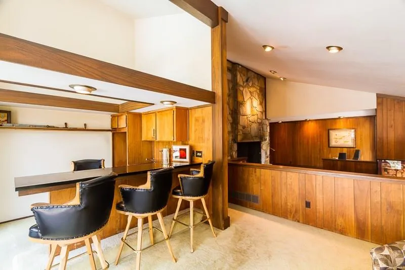 1155 Edgewater Drive, Sandy Springs, Georgia 30328, 6 Bedrooms Bedrooms, ,4 BathroomsBathrooms,Residential,Sold,1155 Edgewater Drive,5769509