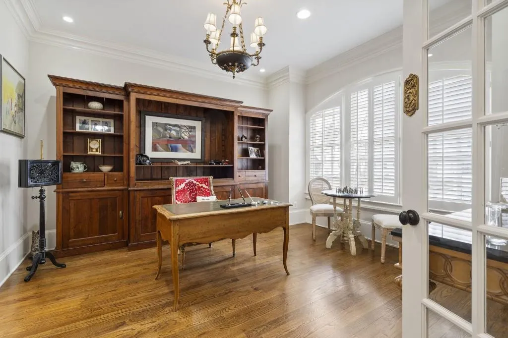 3385 Mathieson Drive, Atlanta, Georgia 30305, 4 Bedrooms Bedrooms, 0 ,3 BathroomsBathrooms,Residential,Sold,3385 Mathieson Drive,7711905