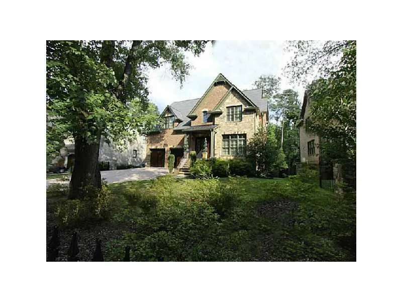 317 Windsor Parkway Ne, Atlanta, Georgia 30342, 5 Bedrooms Bedrooms, ,5 BathroomsBathrooms,Residential,Sold,317 Windsor Parkway Ne,5167285