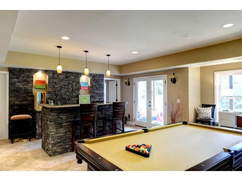 317 Windsor Parkway Ne, Atlanta, Georgia 30342, 5 Bedrooms Bedrooms, ,5 BathroomsBathrooms,Residential,Sold,317 Windsor Parkway Ne,5167285