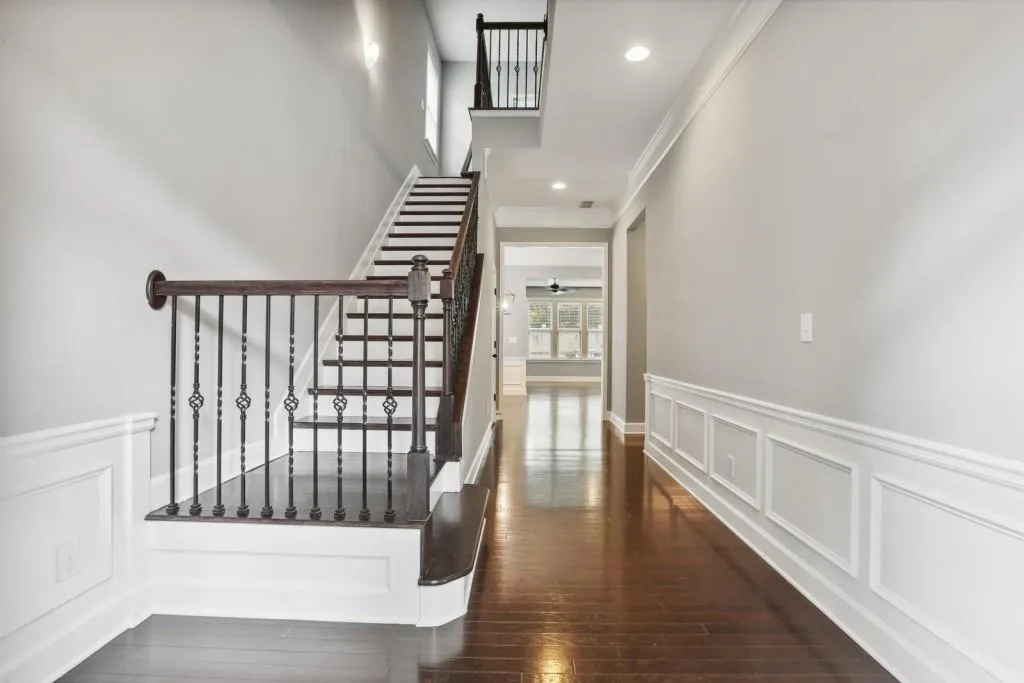 5566 High Point Road, Sandy Springs, Georgia 30342, 4 Bedrooms Bedrooms, ,3 BathroomsBathrooms,Residential,Sold,5566 High Point Road,7130030