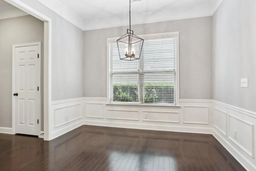 5566 High Point Road, Sandy Springs, Georgia 30342, 4 Bedrooms Bedrooms, ,3 BathroomsBathrooms,Residential,Sold,5566 High Point Road,7130030