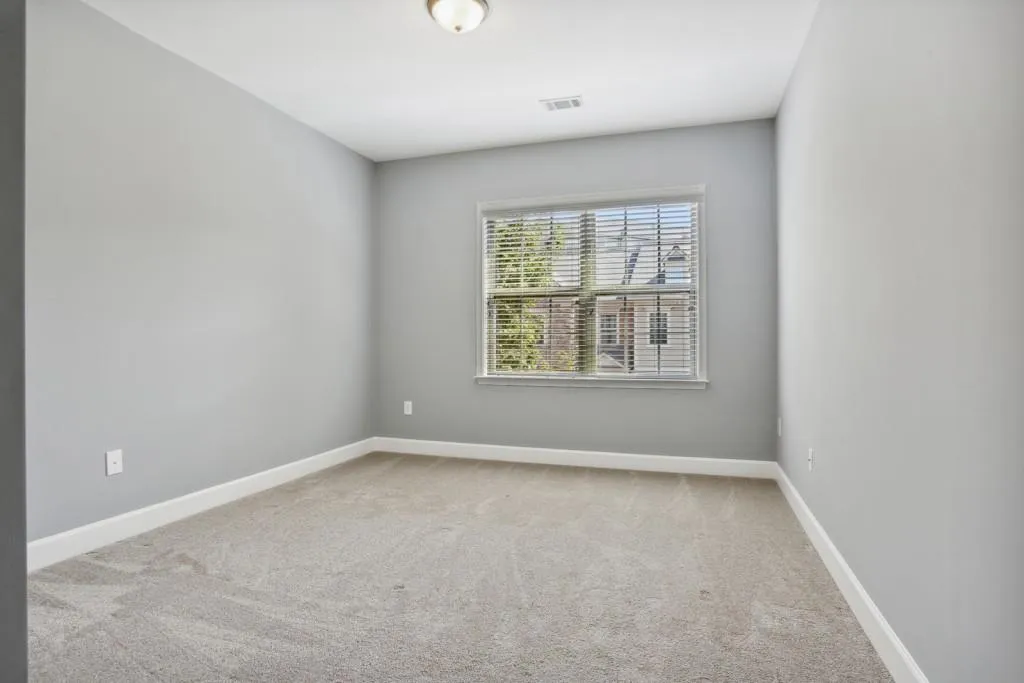 5566 High Point Road, Sandy Springs, Georgia 30342, 4 Bedrooms Bedrooms, ,3 BathroomsBathrooms,Residential,Sold,5566 High Point Road,7130030