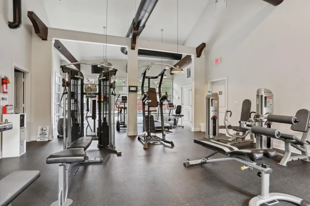 5566 High Point Road, Sandy Springs, Georgia 30342, 4 Bedrooms Bedrooms, ,3 BathroomsBathrooms,Residential,Sold,5566 High Point Road,7130030