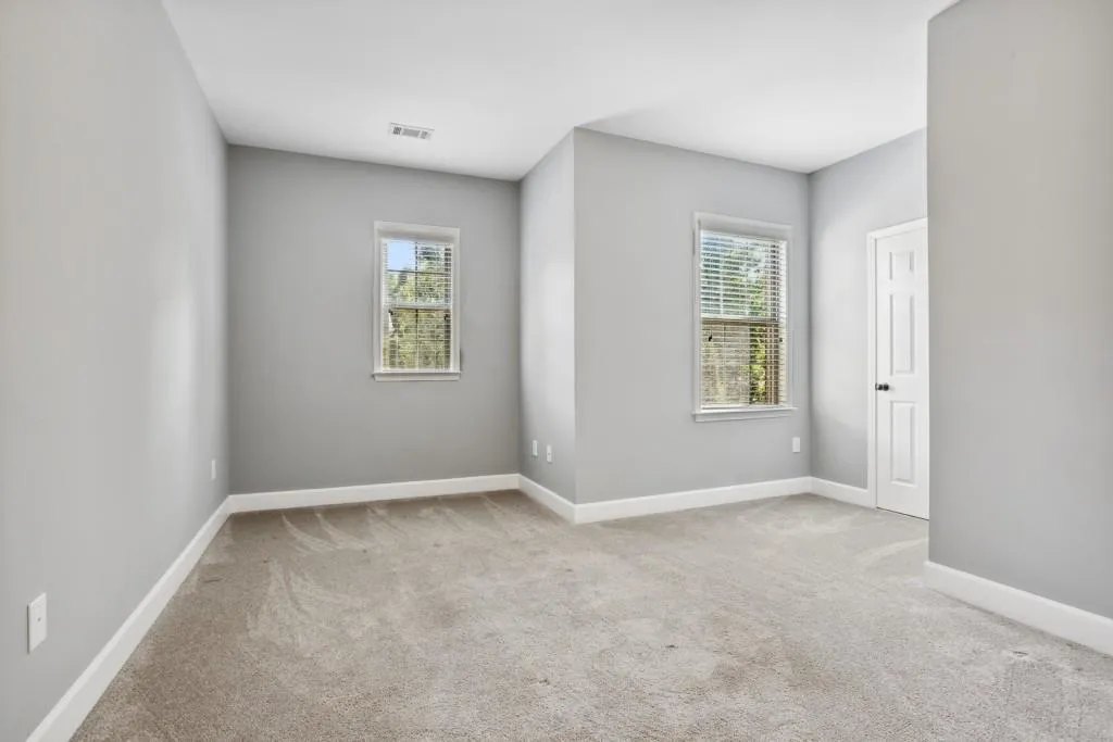 5566 High Point Road, Sandy Springs, Georgia 30342, 4 Bedrooms Bedrooms, ,3 BathroomsBathrooms,Residential,Sold,5566 High Point Road,7130030