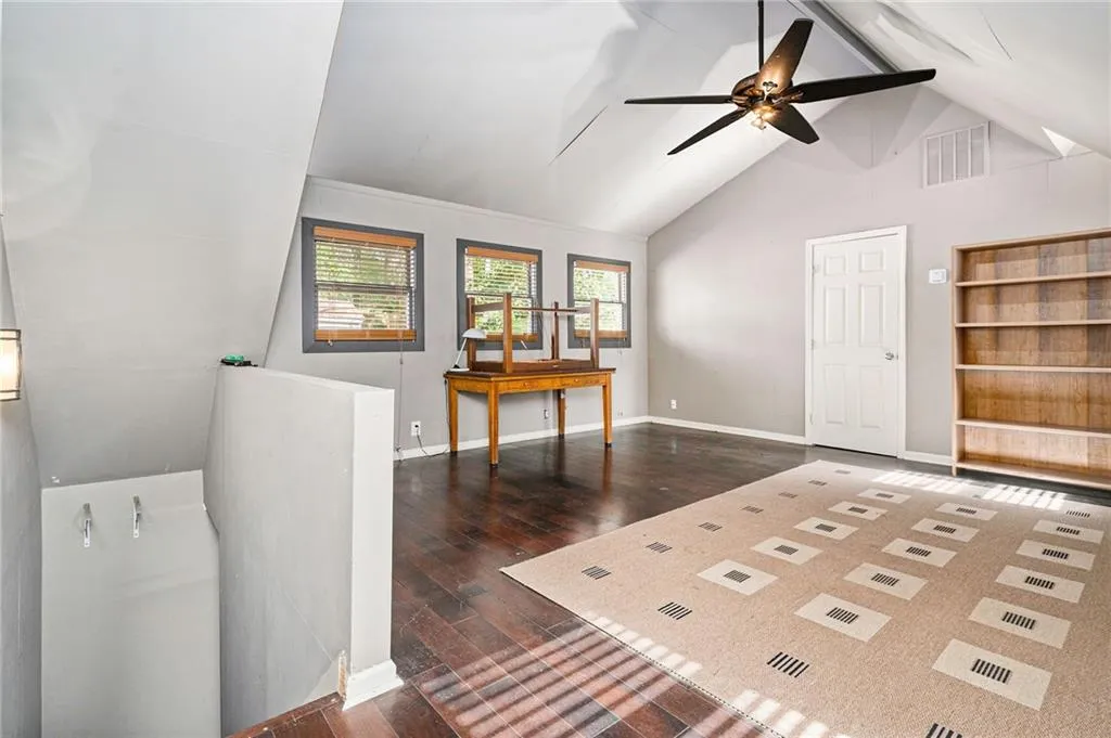 7199 Dunhill Terrace, Sandy Springs, Georgia 30328, 4 Bedrooms Bedrooms, ,3 BathroomsBathrooms,Residential,Sold,7199 Dunhill Terrace,7036983