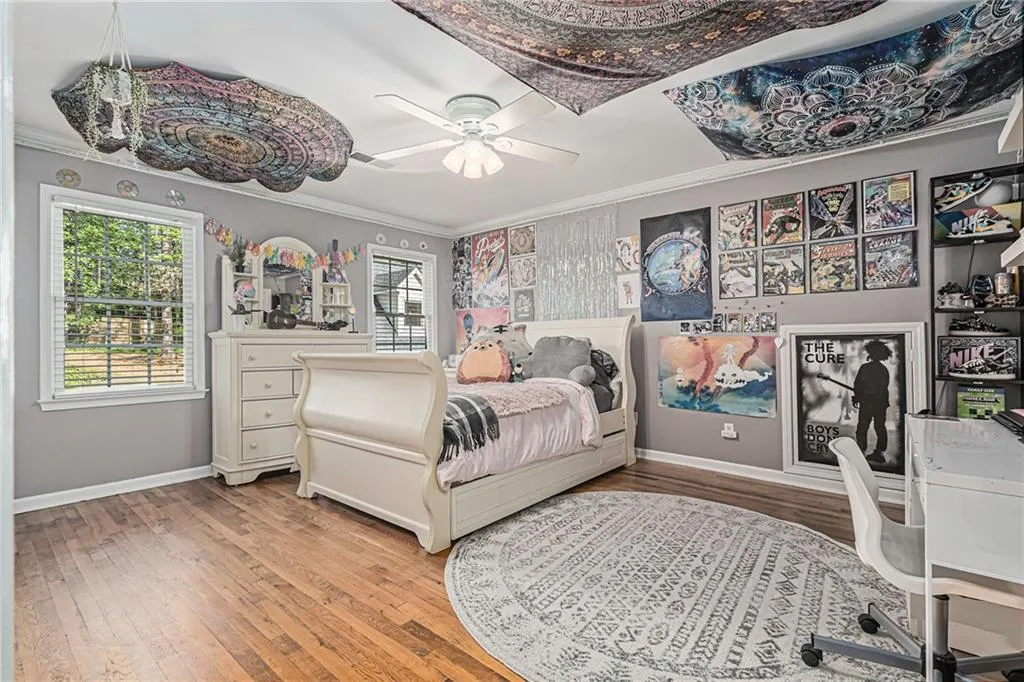 7199 Dunhill Terrace, Sandy Springs, Georgia 30328, 4 Bedrooms Bedrooms, ,3 BathroomsBathrooms,Residential,Sold,7199 Dunhill Terrace,7036983