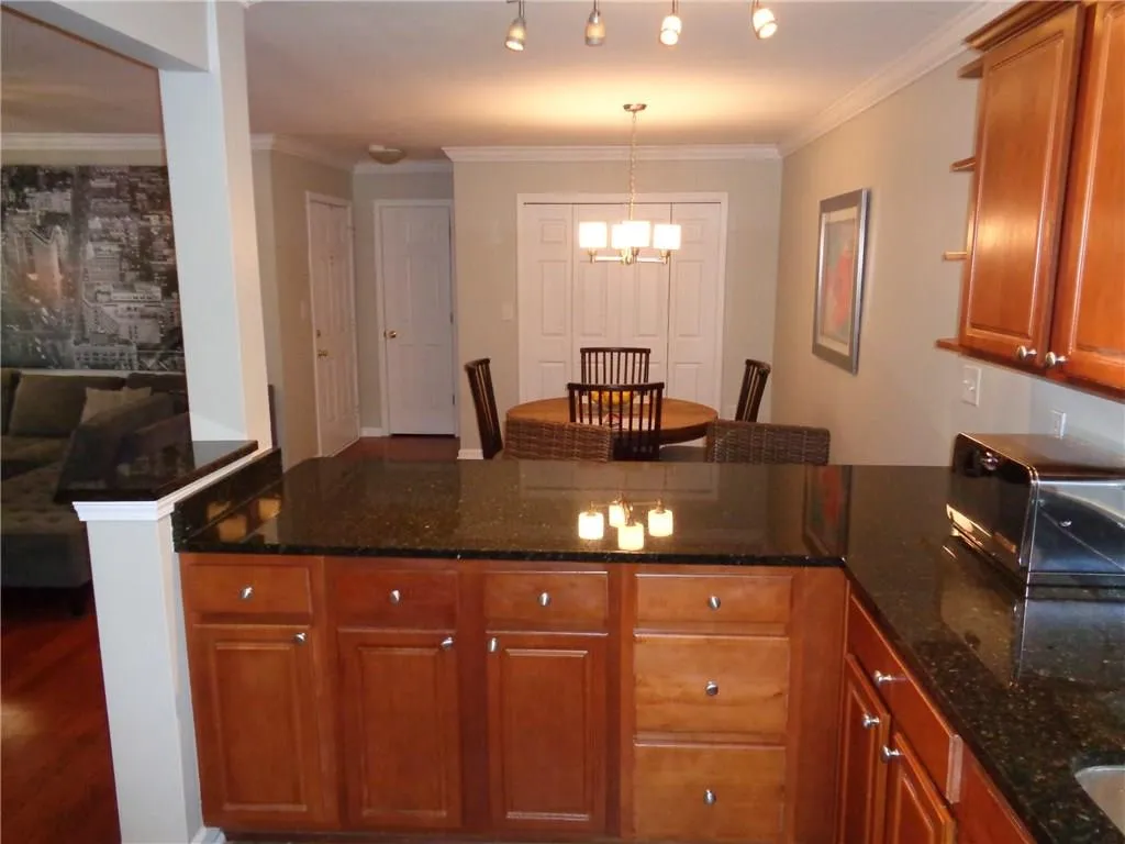 1804 Brighton Point Unit 1804, Atlanta, Georgia 30328, 2 Bedrooms Bedrooms, ,2 BathroomsBathrooms,Residential,Sold,1804 Brighton Point Unit 1804,5881358