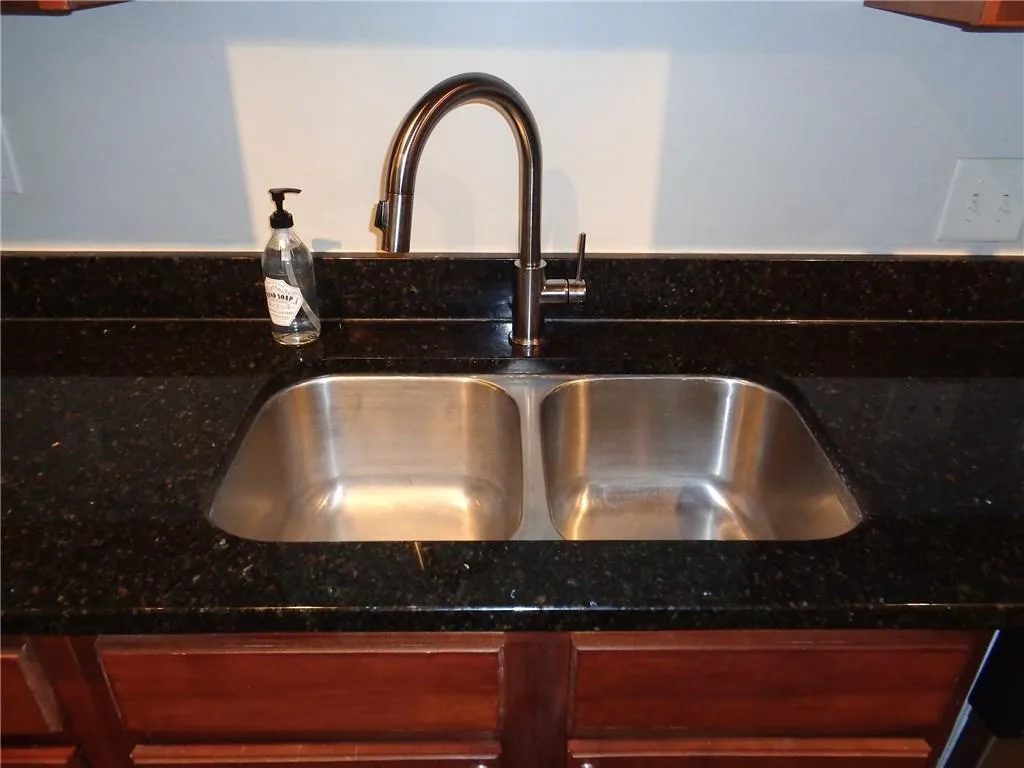 1804 Brighton Point Unit 1804, Atlanta, Georgia 30328, 2 Bedrooms Bedrooms, ,2 BathroomsBathrooms,Residential,Sold,1804 Brighton Point Unit 1804,5881358