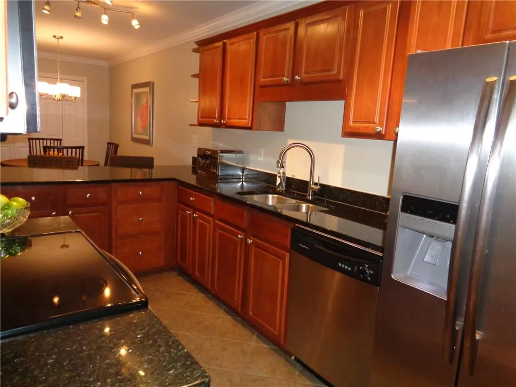 1804 Brighton Point Unit 1804, Atlanta, Georgia 30328, 2 Bedrooms Bedrooms, ,2 BathroomsBathrooms,Residential,Sold,1804 Brighton Point Unit 1804,5881358