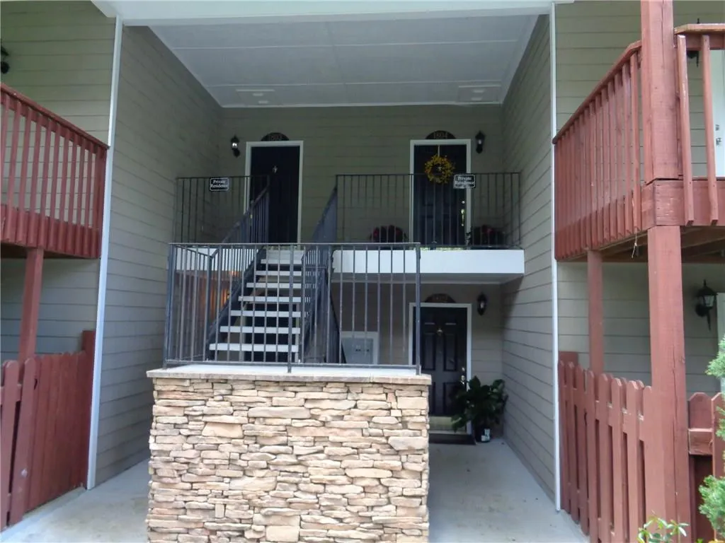 1804 Brighton Point Unit 1804, Atlanta, Georgia 30328, 2 Bedrooms Bedrooms, ,2 BathroomsBathrooms,Residential,Sold,1804 Brighton Point Unit 1804,5881358