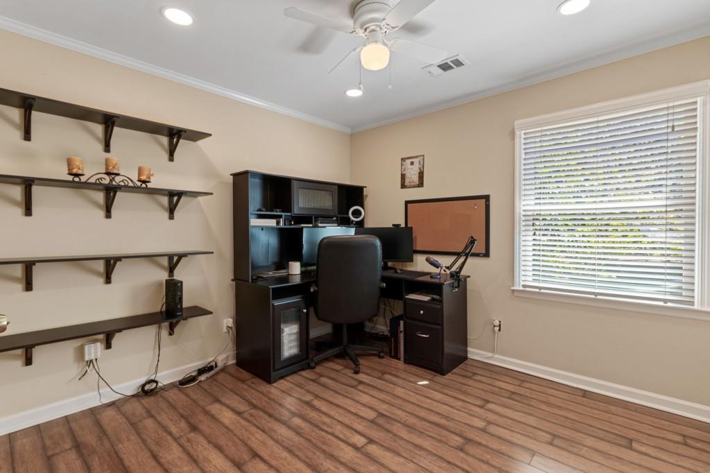 455 W Spalding Drive, Sandy Springs, Georgia 30328, 4 Bedrooms Bedrooms, ,3 BathroomsBathrooms,Residential,Sold,455 W Spalding Drive,7272349