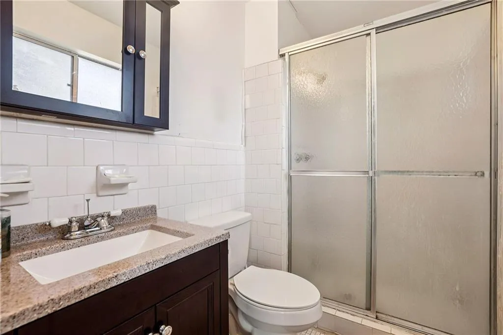 5544 Kingsport Drive Ne Unit 25, Atlanta, Georgia 30342, 3 Bedrooms Bedrooms, ,2 BathroomsBathrooms,Residential,For Sale,5544 Kingsport Drive Ne Unit 25,7714442