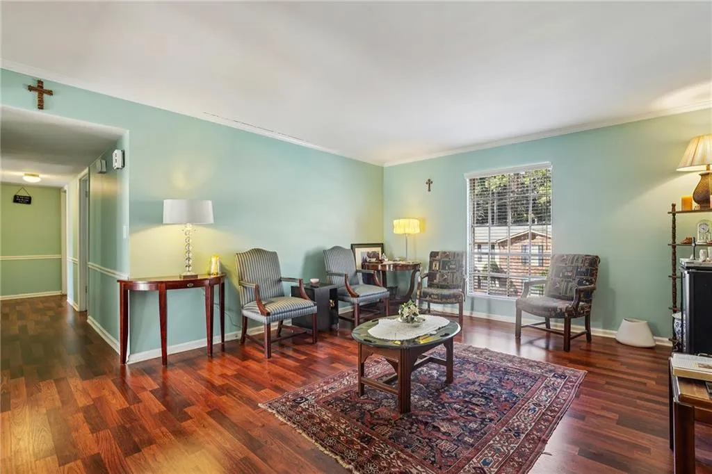 5544 Kingsport Drive Ne Unit 25, Atlanta, Georgia 30342, 3 Bedrooms Bedrooms, ,2 BathroomsBathrooms,Residential,For Sale,5544 Kingsport Drive Ne Unit 25,7714442