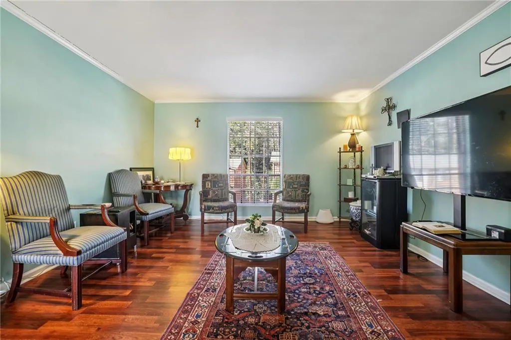 5544 Kingsport Drive Ne Unit 25, Atlanta, Georgia 30342, 3 Bedrooms Bedrooms, ,2 BathroomsBathrooms,Residential,For Sale,5544 Kingsport Drive Ne Unit 25,7714442