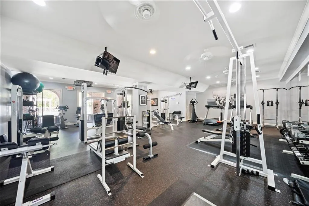4950 Ivy Ridge Drive Se Unit 203, Atlanta, Georgia 30339, 2 Bedrooms Bedrooms, ,2 BathroomsBathrooms,Residential,For Sale,4950 Ivy Ridge Drive Se Unit 203,7647598