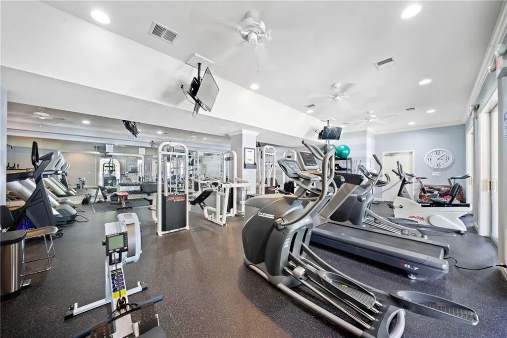 4950 Ivy Ridge Drive Se Unit 203, Atlanta, Georgia 30339, 2 Bedrooms Bedrooms, ,2 BathroomsBathrooms,Residential,For Sale,4950 Ivy Ridge Drive Se Unit 203,7647598