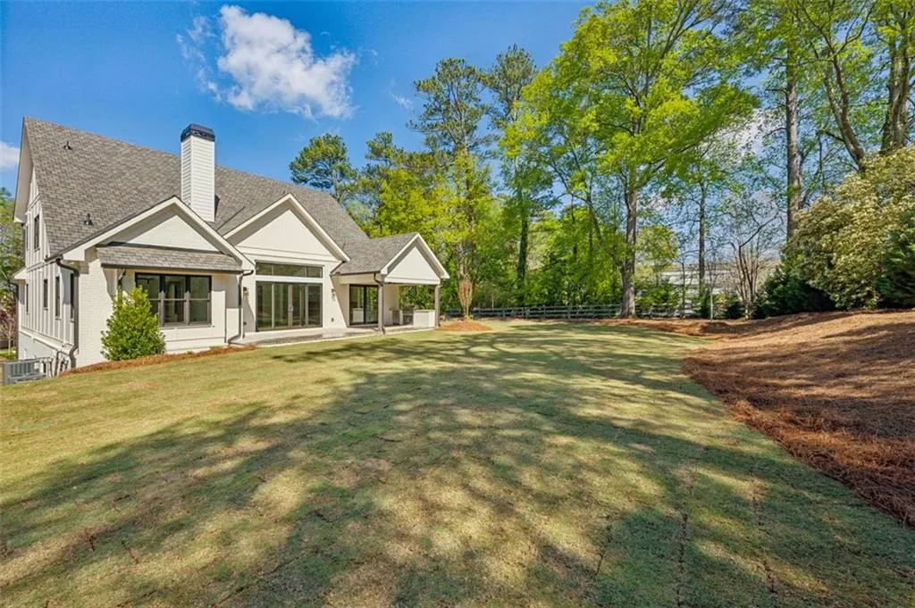 4855 Kitty Hawk Drive, Atlanta, Georgia 30342, 6 Bedrooms Bedrooms, ,5 BathroomsBathrooms,Residential,Sold,4855 Kitty Hawk Drive,7362991