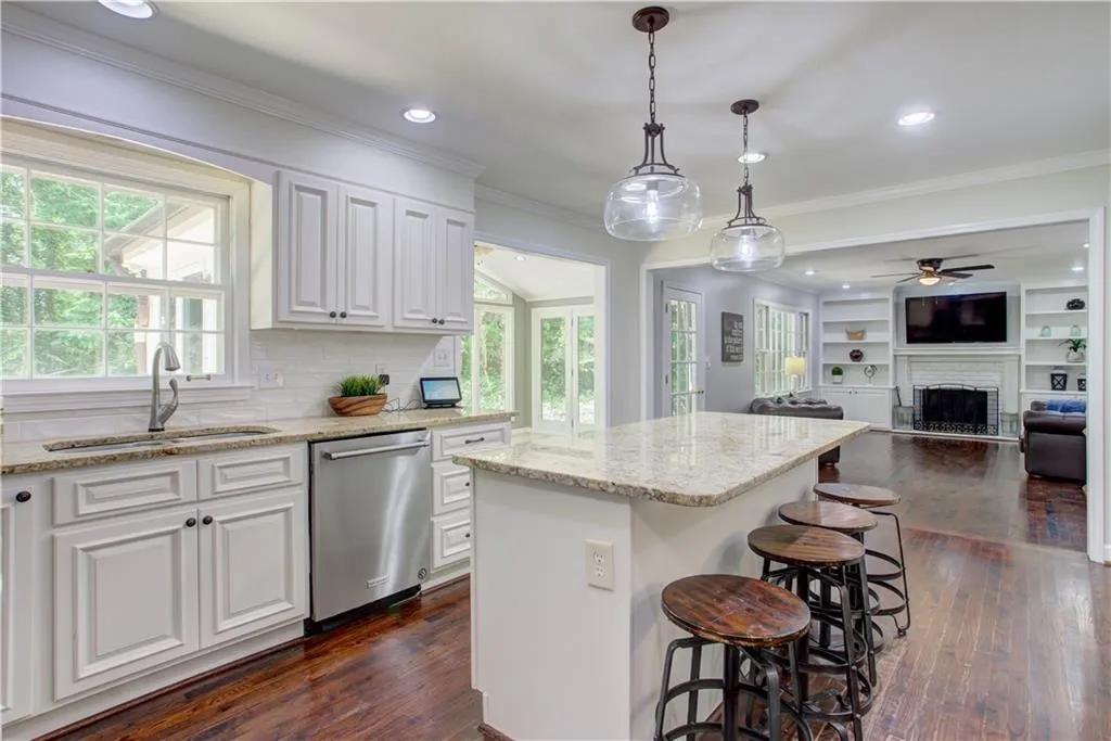 505 Clipper Trail, Sandy Springs, Georgia 30328, 4 Bedrooms Bedrooms, ,3 BathroomsBathrooms,Residential,Sold,505 Clipper Trail,7215339