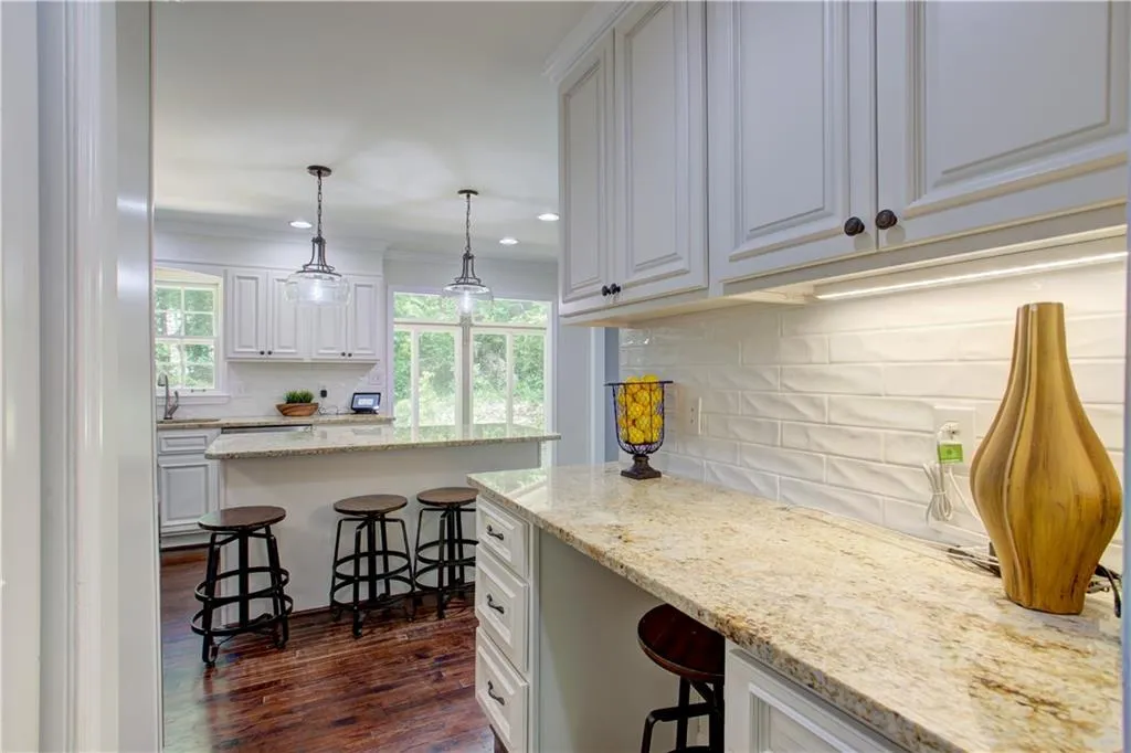 505 Clipper Trail, Sandy Springs, Georgia 30328, 4 Bedrooms Bedrooms, ,3 BathroomsBathrooms,Residential,Sold,505 Clipper Trail,7215339