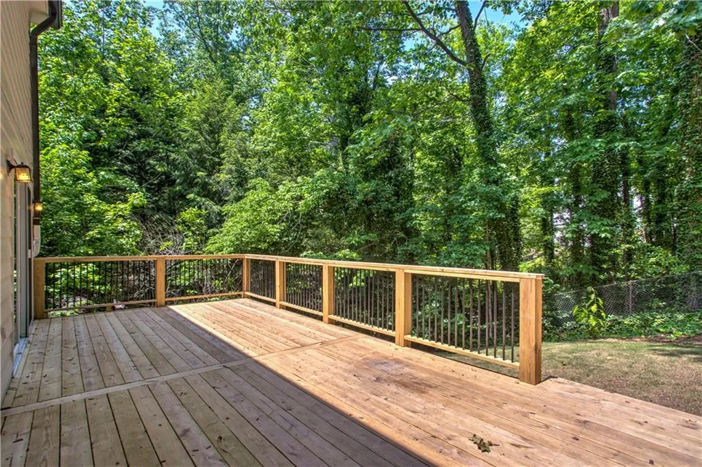 505 Clipper Trail, Sandy Springs, Georgia 30328, 4 Bedrooms Bedrooms, ,3 BathroomsBathrooms,Residential,Sold,505 Clipper Trail,7215339