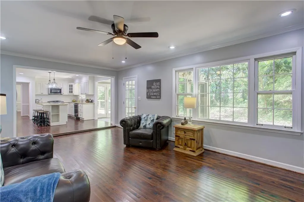 505 Clipper Trail, Sandy Springs, Georgia 30328, 4 Bedrooms Bedrooms, ,3 BathroomsBathrooms,Residential,Sold,505 Clipper Trail,7215339