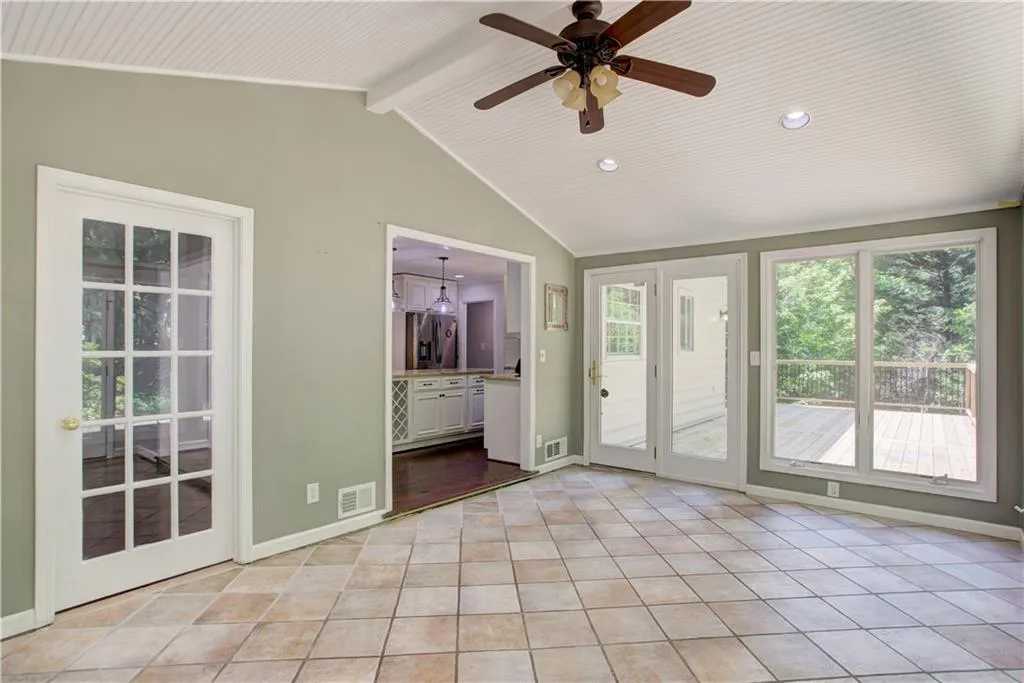 505 Clipper Trail, Sandy Springs, Georgia 30328, 4 Bedrooms Bedrooms, ,3 BathroomsBathrooms,Residential,Sold,505 Clipper Trail,7215339